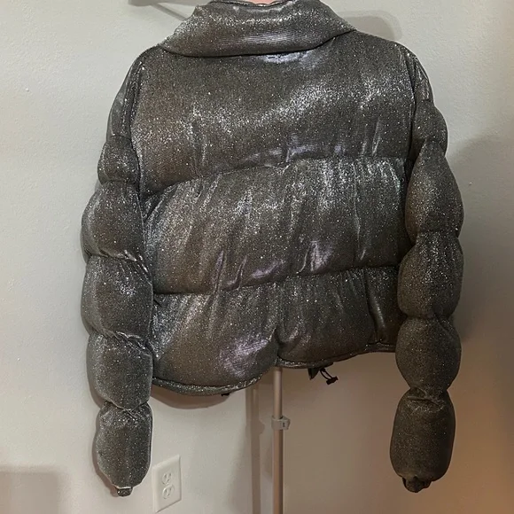 NWT POSTER GIRL Silver Glittery Puffer Jacket - Picture 3 of 4